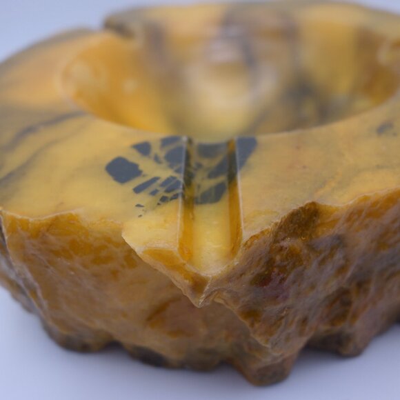 Genuine Alabaster Made in Italy Ash Tray - Picture 3 of 16